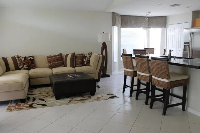 Residence photo 11