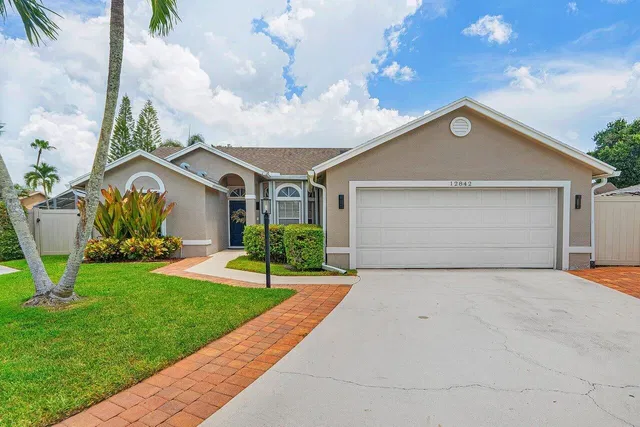  Residence photo 18