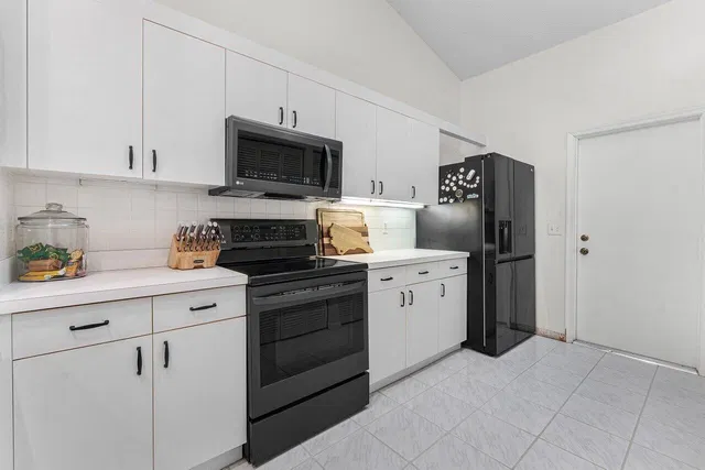  Residence photo 21