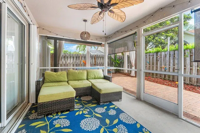  Residence photo 28