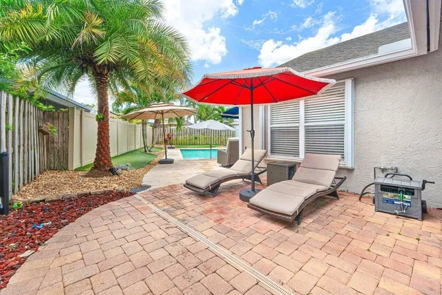  Residence photo 38