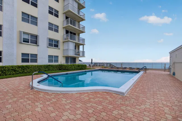South Palm Beach Unit 208 photo 26