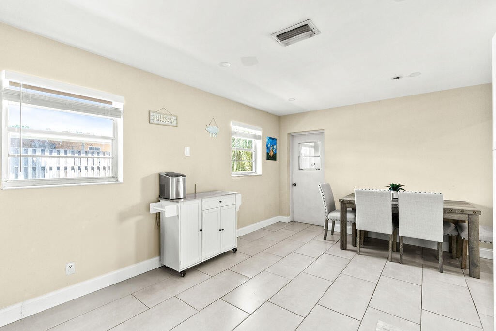 Residence photo 7