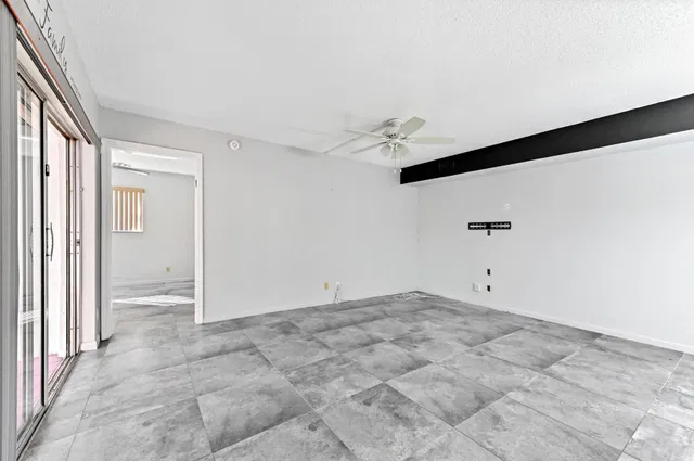 Unit 107 photo 9