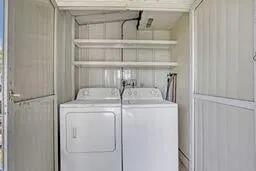 Unit 81 photo 7