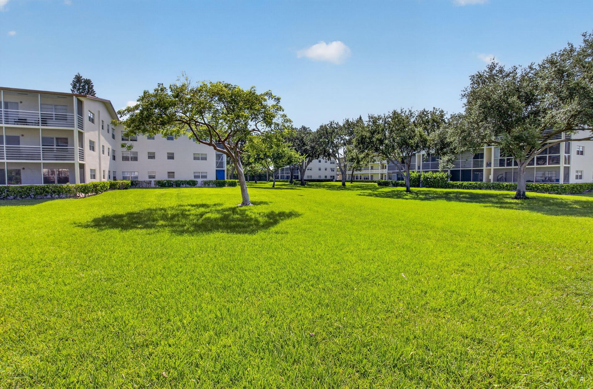 Residence photo 27