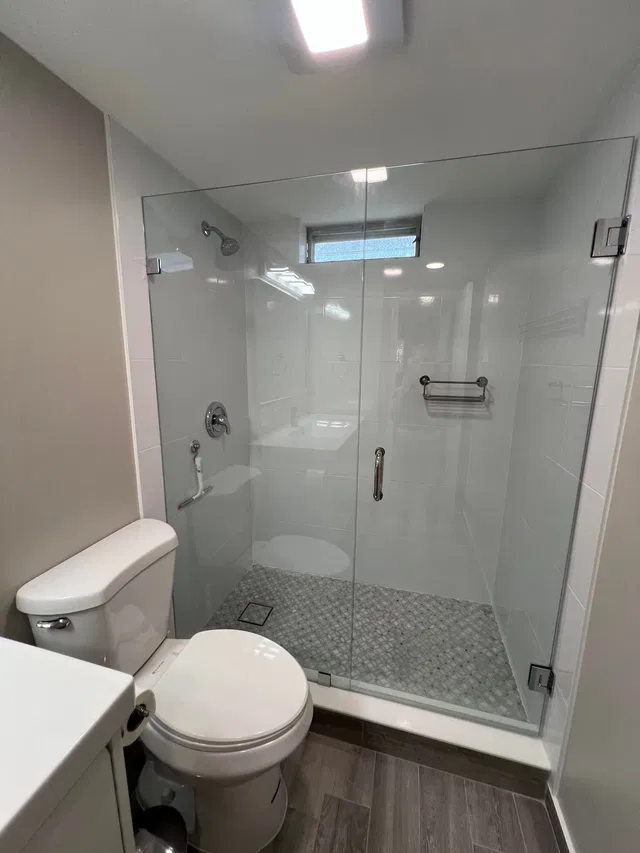 Unit 207 photo 26