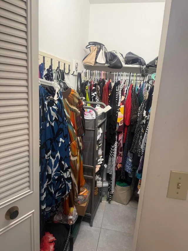 Unit A-1 photo 11