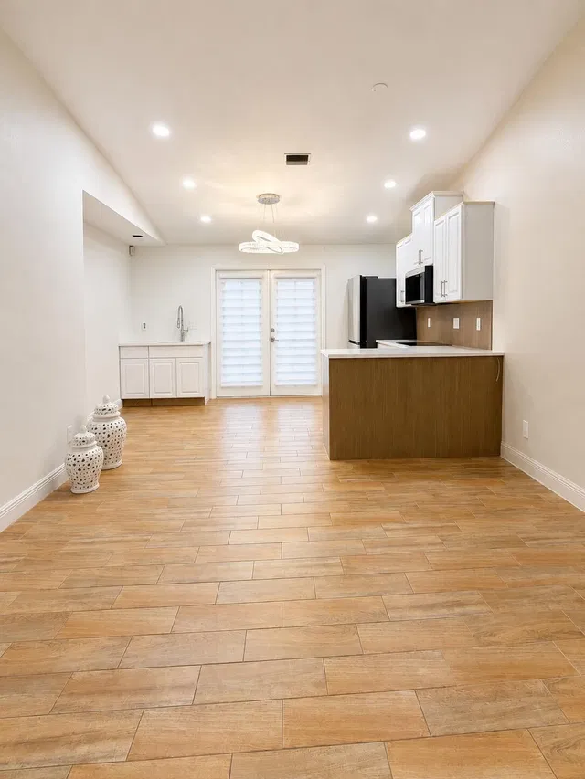 Residence photo 5