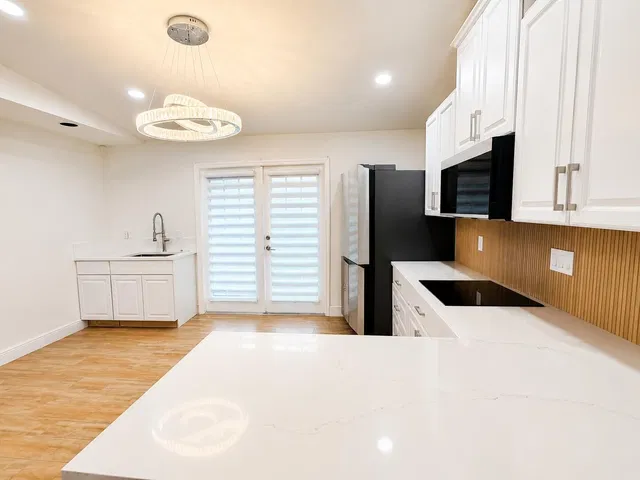 Residence photo 6
