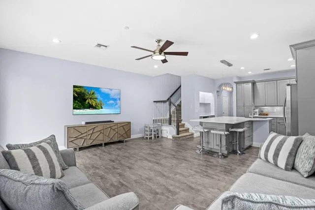 Residence photo 10