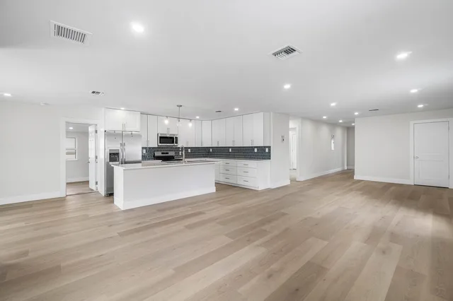  Residence photo 11