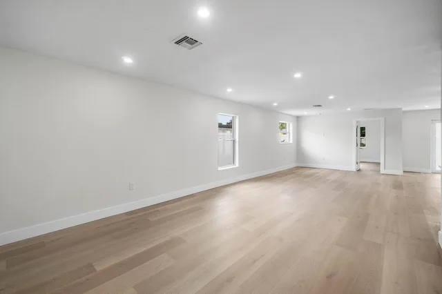  Residence photo 13