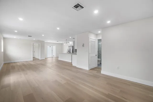  Residence photo 14