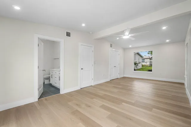  Residence photo 24