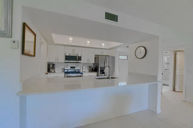 Boca West Country Club Unit 3065 photo 2