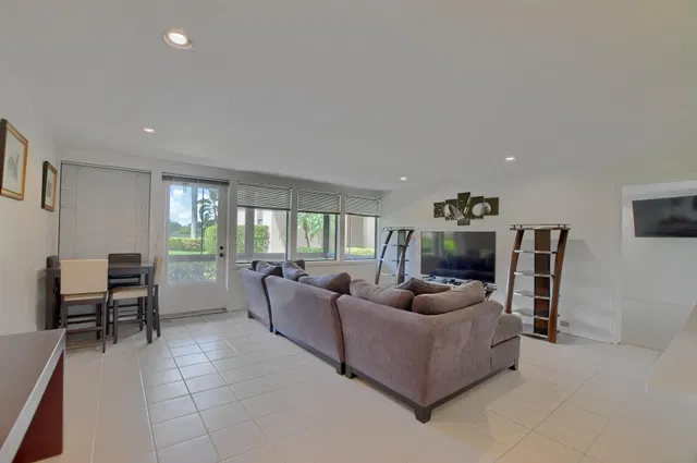 Boca West Country Club Unit 3065 photo 9
