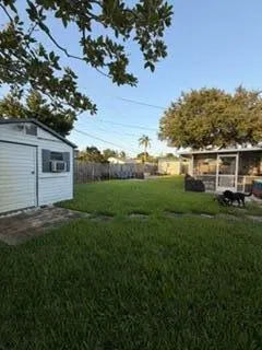 Residence photo 4