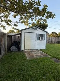 Residence photo 5