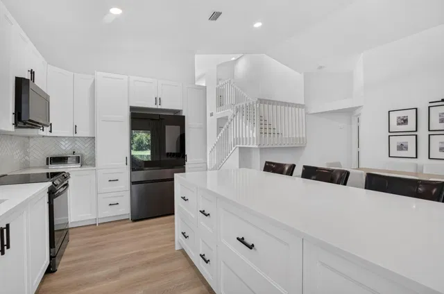 Residence photo 15