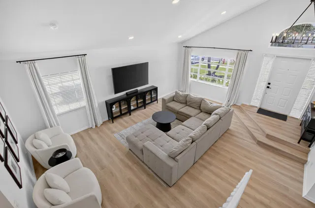 Residence photo 34