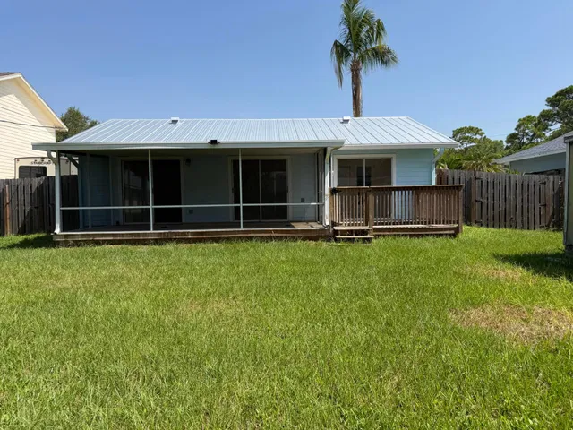 Residence photo 24