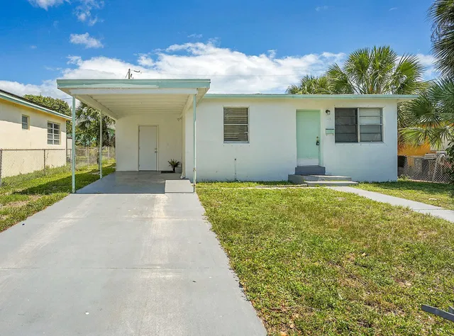 Residence photo 2