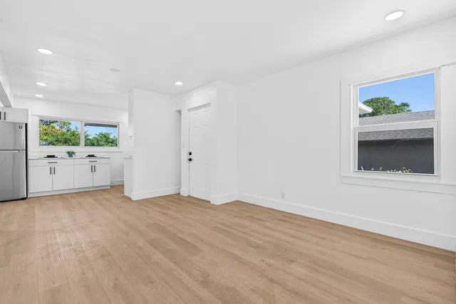  Residence photo 7