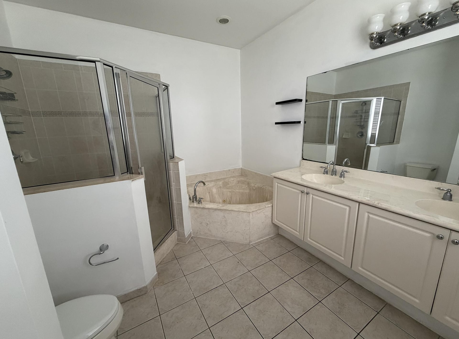  Residence photo 11