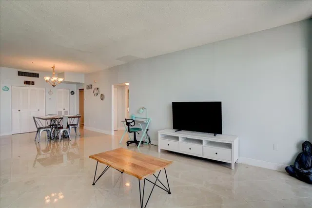 The Patrician of Palm Beach Unit 806 photo 13