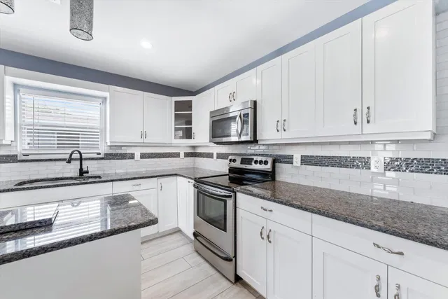 West Palm Beach Residence photo 11