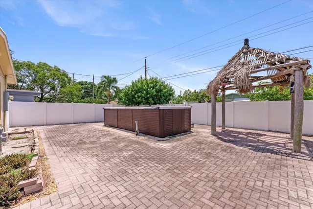 West Palm Beach Residence photo 28