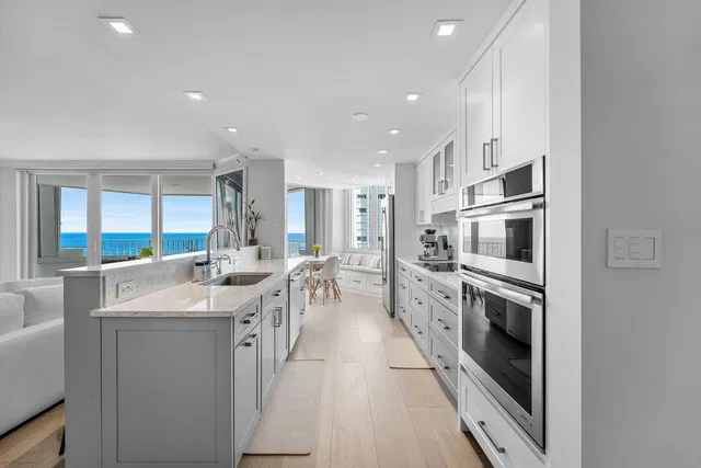 Boca Raton Unit 1504 photo 8