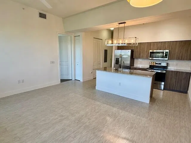 Latitude Delray Unit Unit 204 photo 4