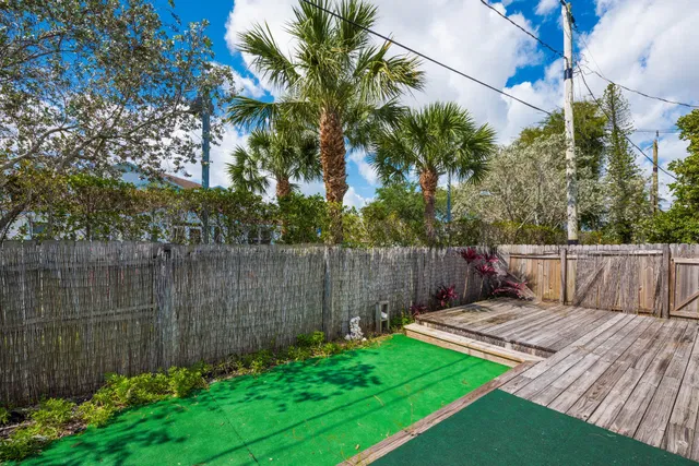 Residence photo 27