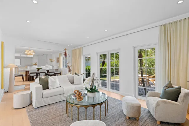 North End Palm Beach Residence photo 14