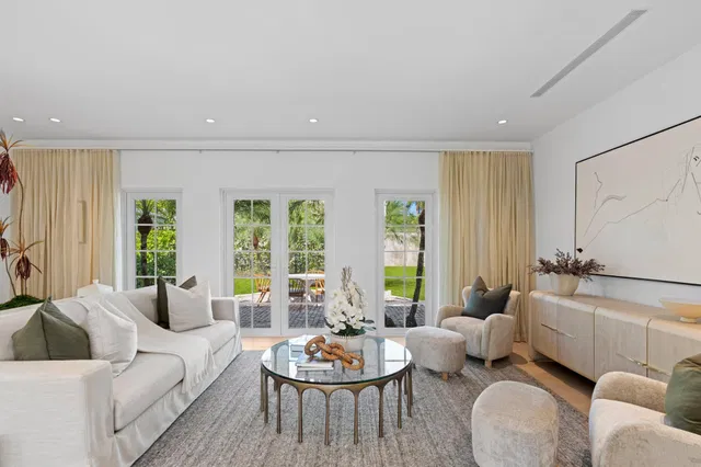 North End Palm Beach Residence photo 15