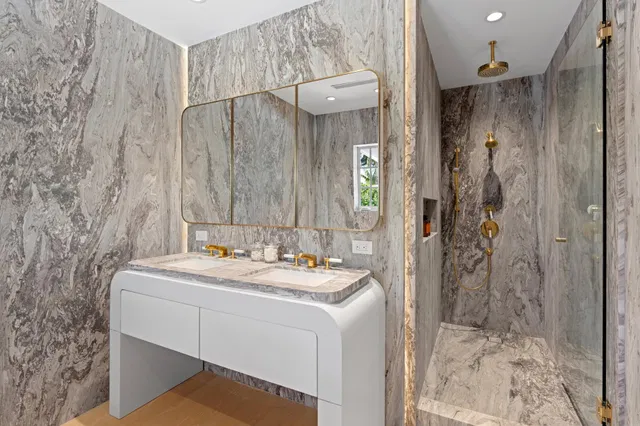 North End Palm Beach Residence photo 19