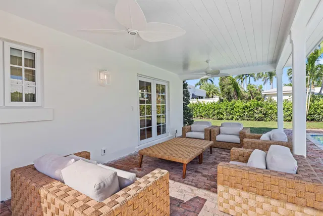 North End Palm Beach Residence photo 22
