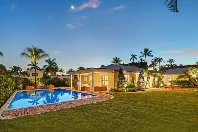 North End Palm Beach Residence photo 39