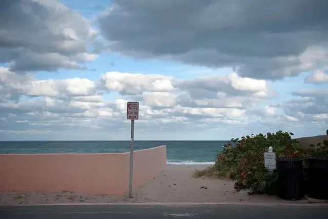 North End Palm Beach Unit 2 photo 21