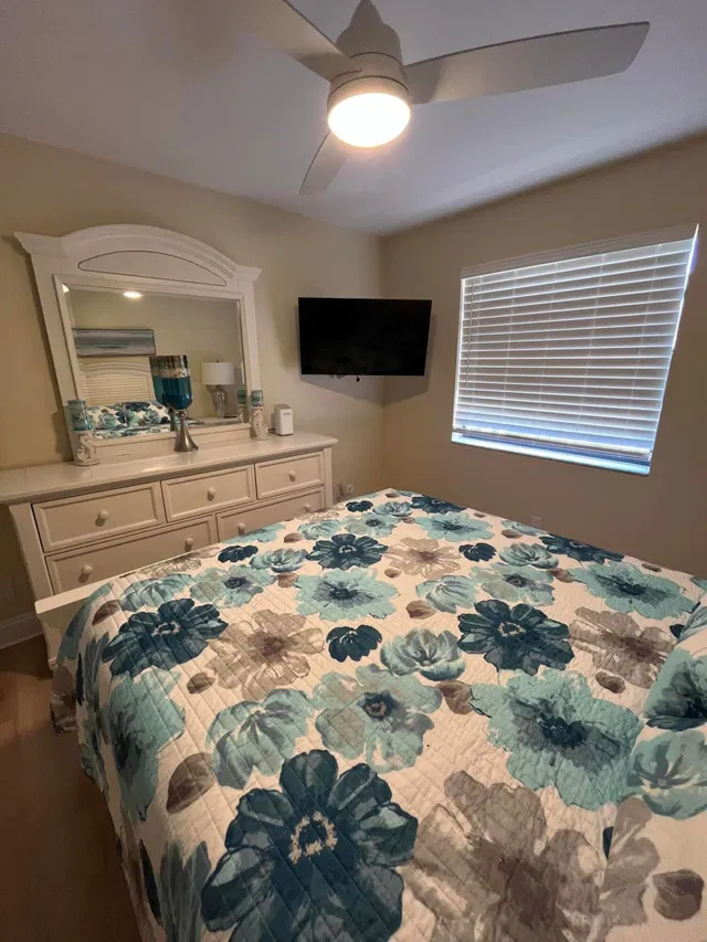 Residence photo 17