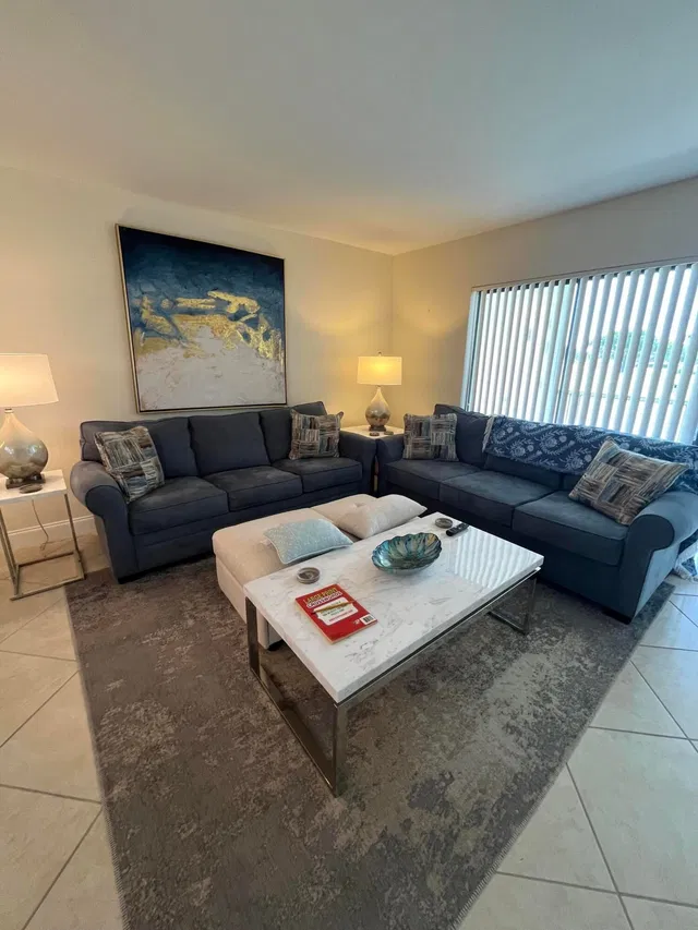 Residence photo 29