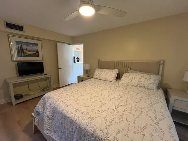Residence photo 35