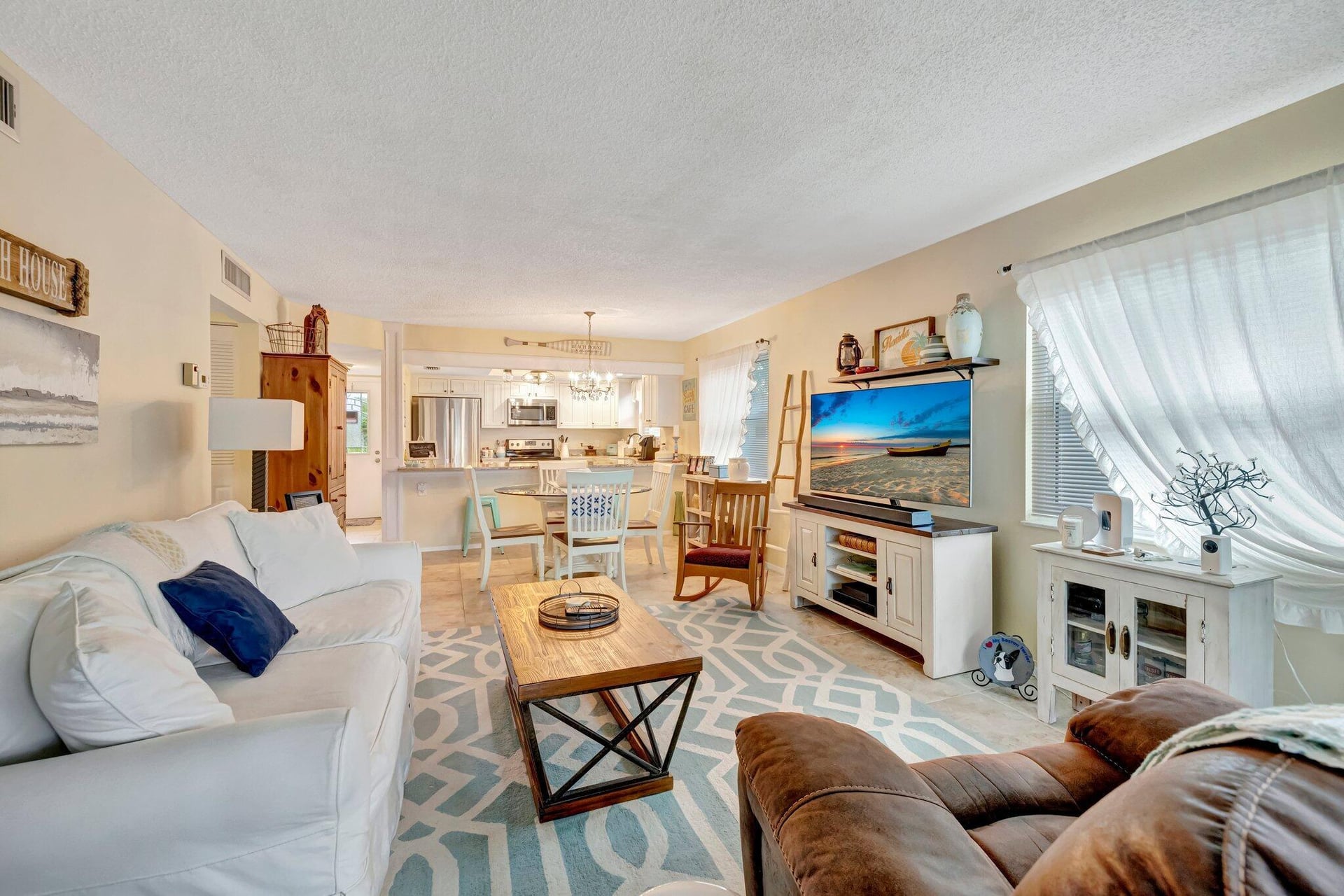 Unit 134-5 photo 14