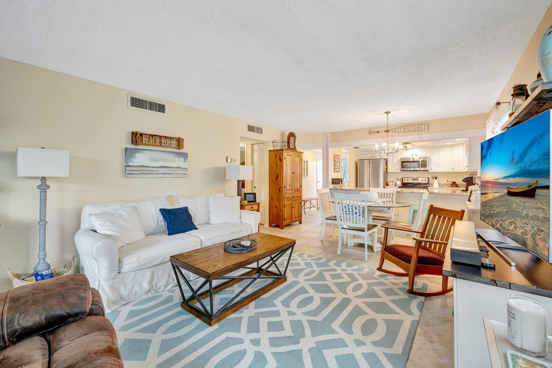 Unit 134-5 photo 15