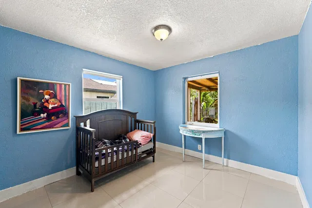 Residence photo 6