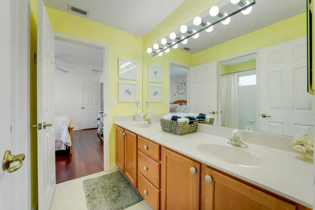Residence photo 22