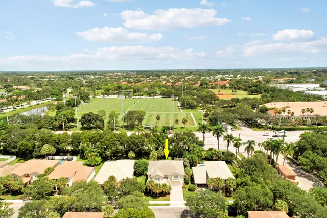 Residence photo 37