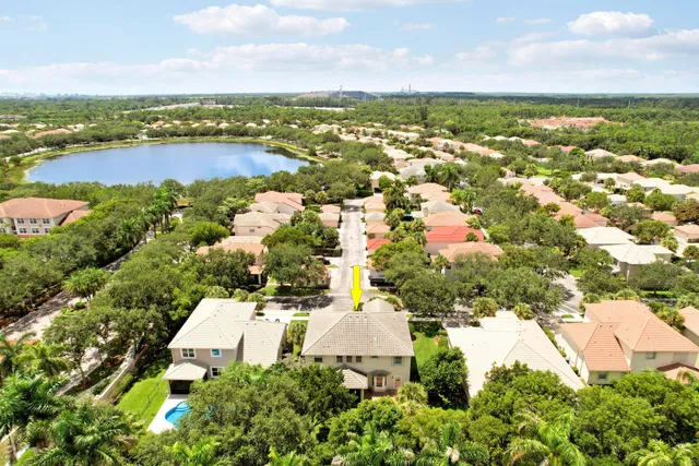 Residence photo 38
